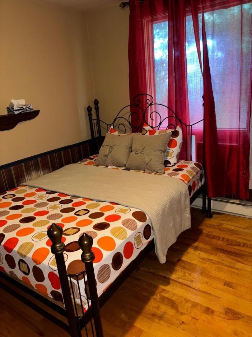 Tinga Home Chicoutimi Rom bilde